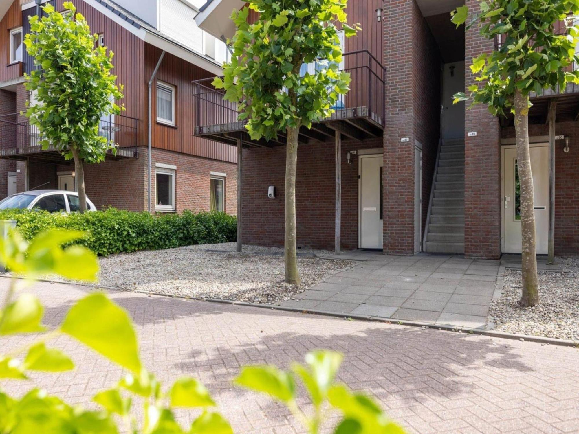 Holiday Home With Jetty Near Amsterdam Uitgeest Exterior photo